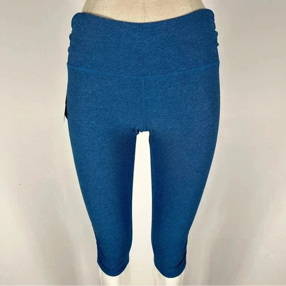 ❤️ NWT Tuff athletics cropped leggings M - Picture 1 of 12